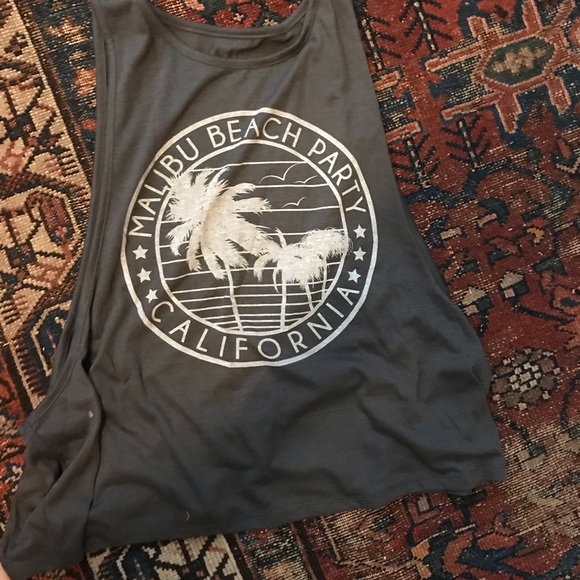 Tank - Picture 1 of 2